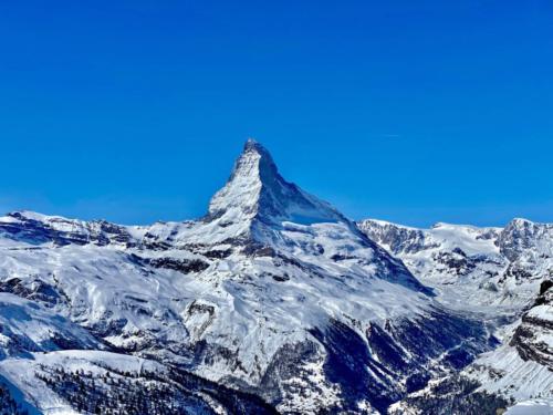 Alpy Szwajcarskie, w cieniu Matterhornu