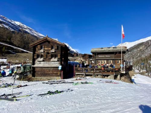 Końcowe odcinki zjazdu do Zermatt